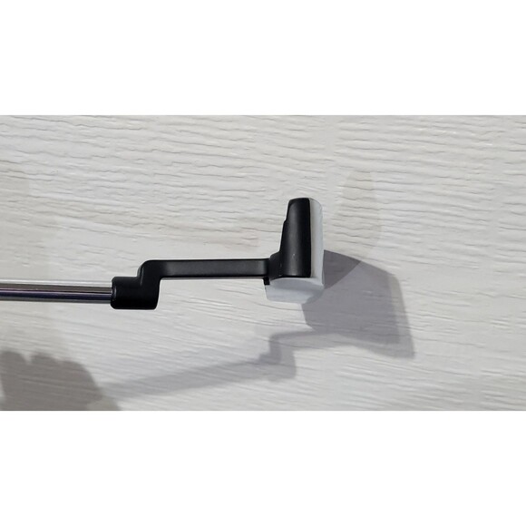 Strata By Callaway Blade Putter 33.5" Right Handed Black Stainless Steel - Picture 15 of 16